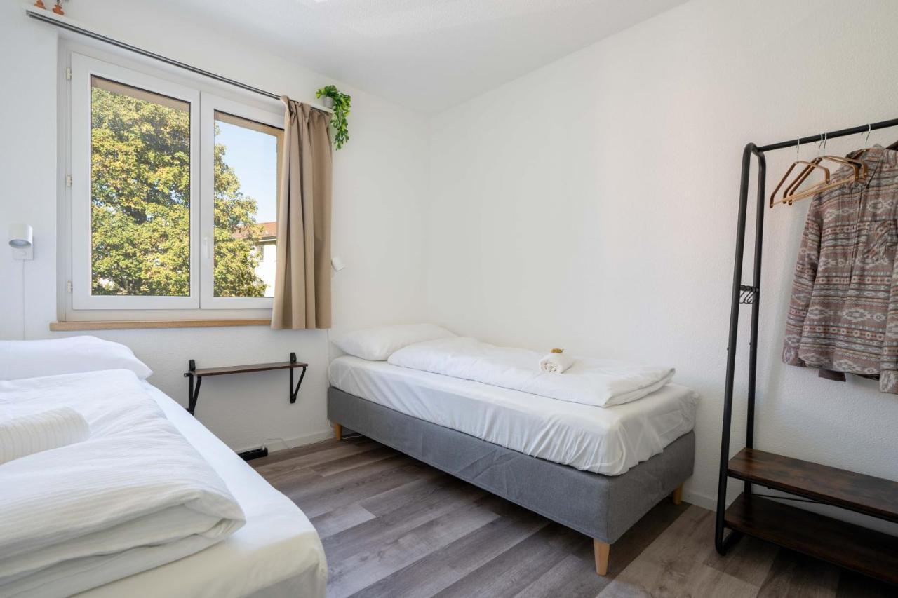 Moderne Wohnung Mit Parkplatz Ostermundigen Exterior photo